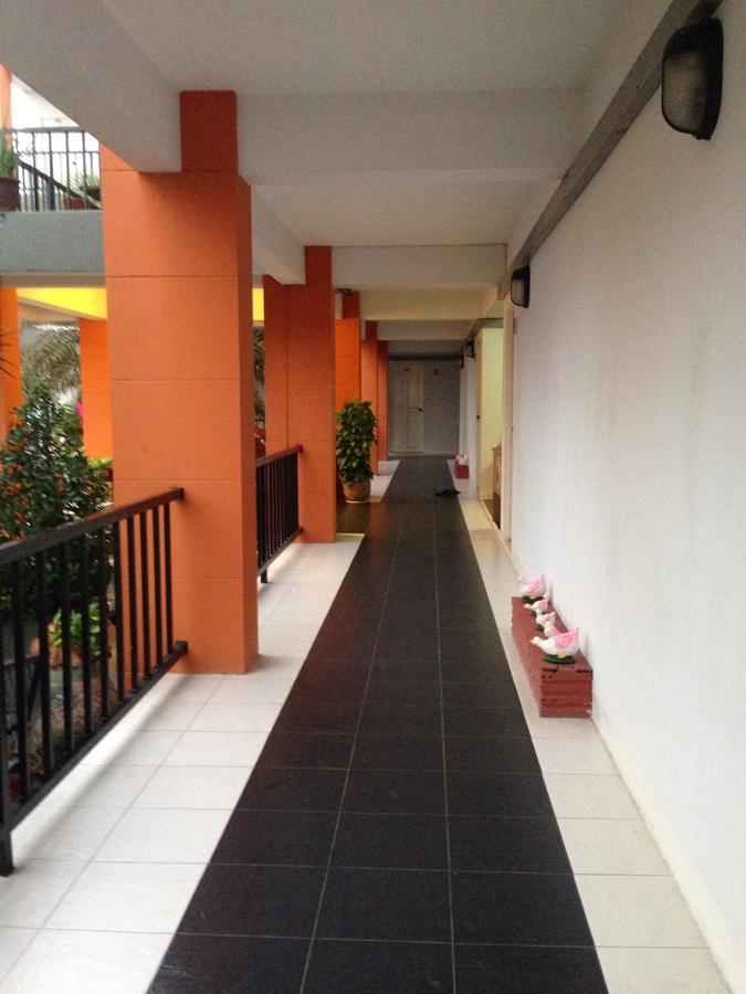 Baan Khun Yai Hotell Nakhonratchasima Eksteriør bilde